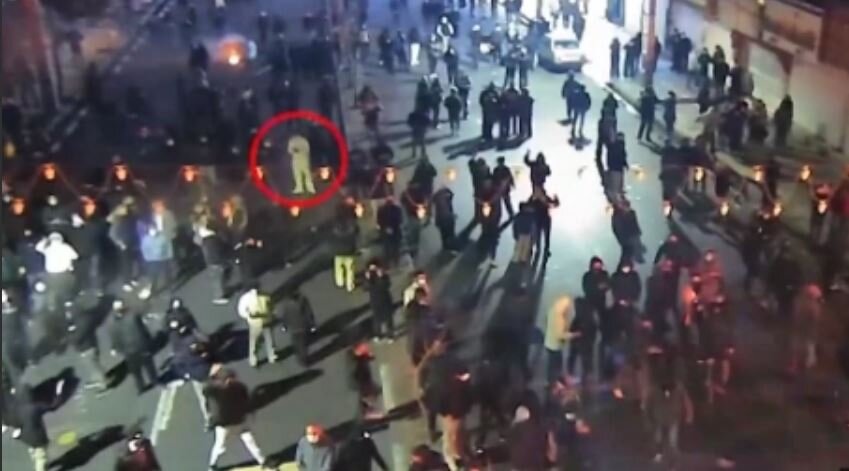 ویدیو | معترضی که طعمه تروریست‌ها شد و از پشت تیر خورد!