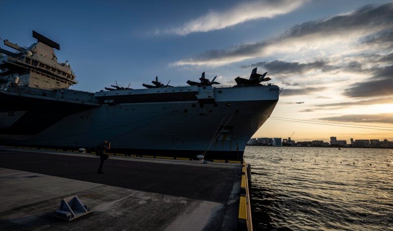 İngiltere’den Kuzey Denizlere Askeri Mesaj: Uçak Gemisi Görev Grubu Sevkiyatı