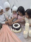Galeria de Fotos | Estudantes comemoram aniversários do Imam Al-Mahdi (A.S.) e da Senhora Ruqayya no Centro Al-Sajjad em Sydney