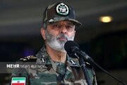 سەرلەشکەر مووسەوی: شەڕی ئێران وانەیەک دەبێت بۆ ترامپ