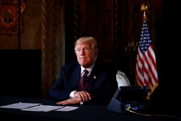 خبير بالشؤون الأمريكية يكشف عن إخفاقات ترامب ولحظة خطيرة في انتظاره