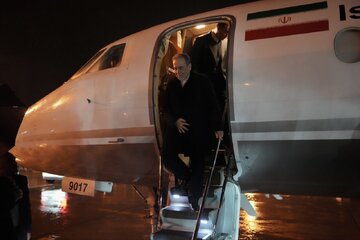 Сејјид Аббас Әрагчи Ҹеневрәјә сәфәрә ҝәлиб