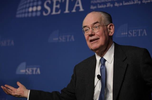 Mearsheimer: Walang Iba ang Amerika kundi Diplomasiya sa Harap ng Iran