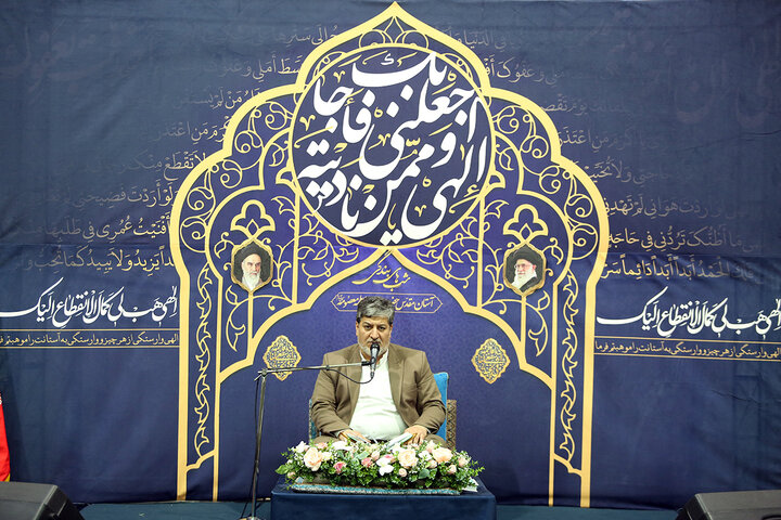 مناجات شبانه زائران حرم بانوی کرامت در «شب‌های بندگی»