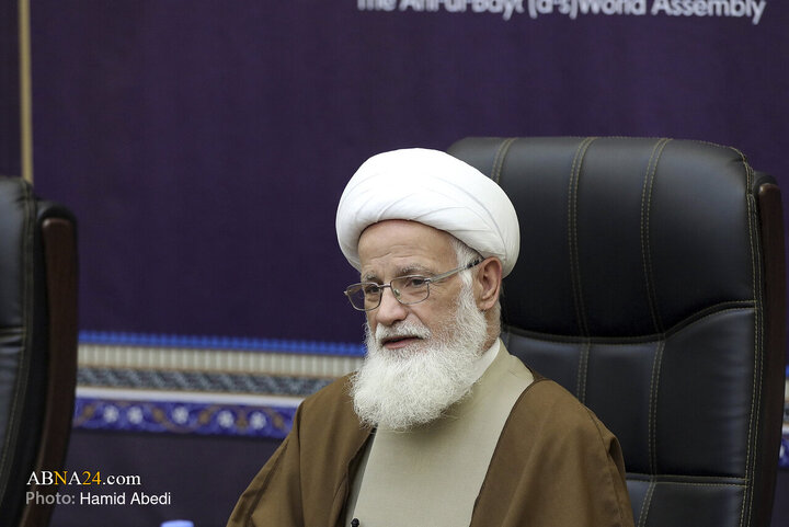 نشست علمی بررسی روش‌شناسی تألیف «موسوعة التاریخ الاسلامی» با حضور آیت‌الله یوسفی غروی