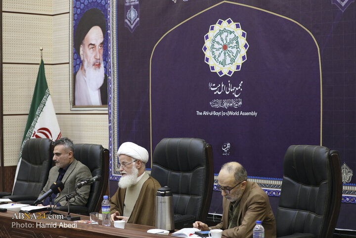 نشست علمی بررسی روش‌شناسی تألیف «موسوعة التاریخ الاسلامی» با حضور آیت‌الله یوسفی غروی