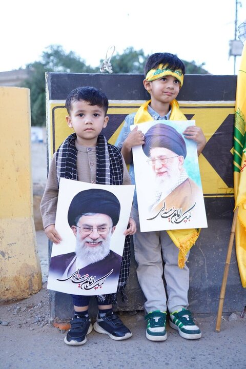 Informe fotográfico | Cientos de niños renuevan su lealtad al Imam Khamenei durante la concentración en Karachi