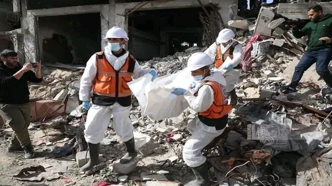 Informe fotográfico | Recuperados los cuerpos de 67 miembros de la familia Abu Nasser tras 474 días bajo los escombros en Gaza