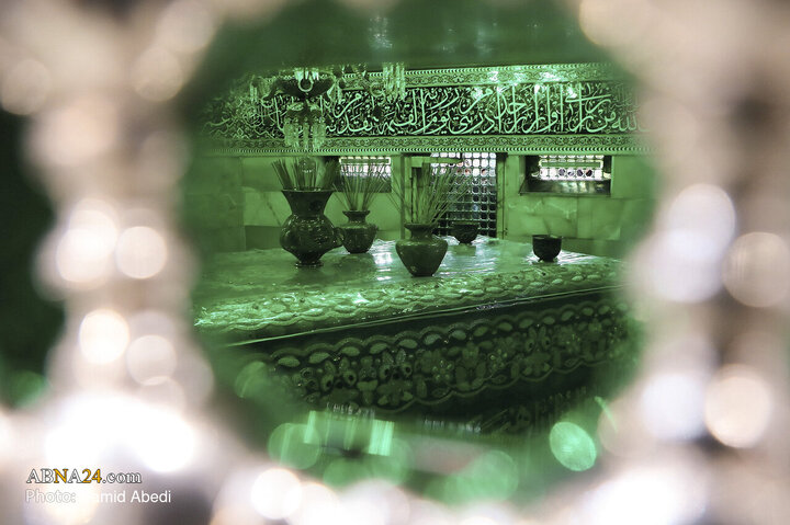 تنظیف مضجع شریف حرم حضرت معصومه(س)