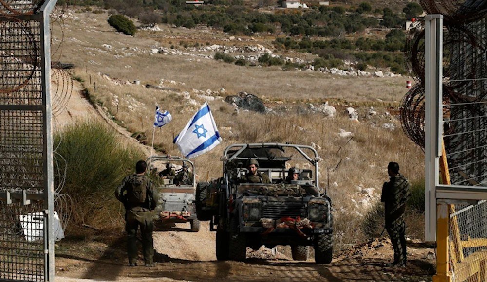 Zionist forces build military fortifications in Quneitra countryside