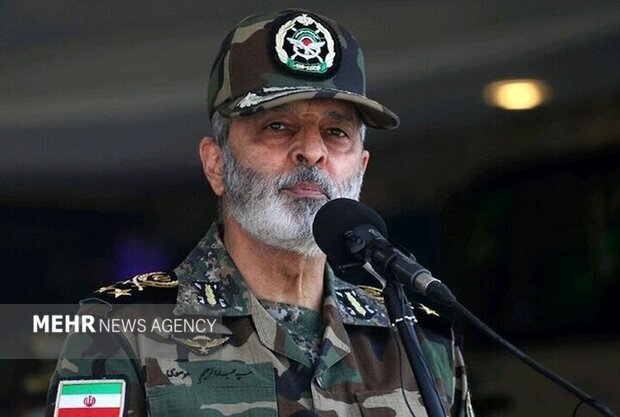سەرلەشکەر مووسەوی: شەڕی ئێران وانەیەک دەبێت بۆ ترامپ
