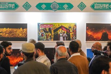 برگزاری نمایشگاه بین‌المللی »هنرِ انتظار« در حرم امام علی(ع)