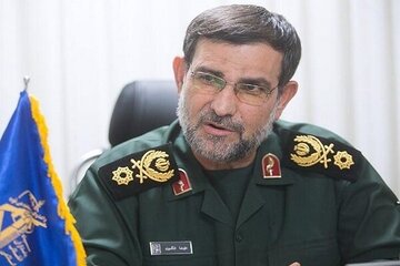 Il comandante Tangsiri: Abbiamo una sorveglianza 24 ore su 24 sullo Stretto di Hormuz