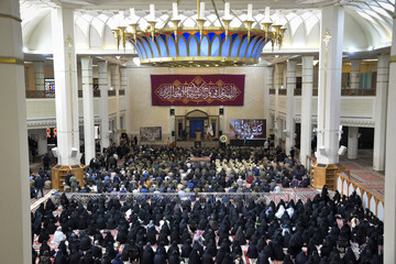 بزرگداشت چهلمین روز شهدای مقاومت ملی در حرم شاهچراغ(ع)