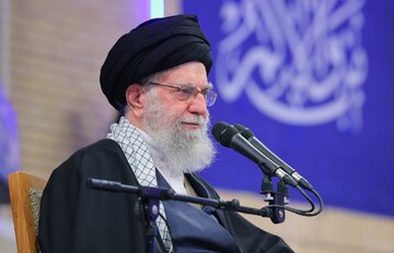 ویدیو | رهبر معظم انقلاب: تو هم نخواهی توانست جمهوری اسلامی را از بین ببری
