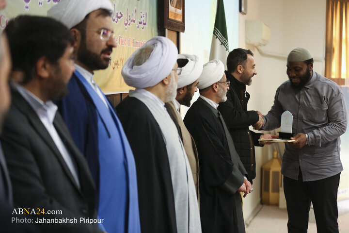 Photos: International Conference on “Islamic Resistance Discourse in Field of Humanities”