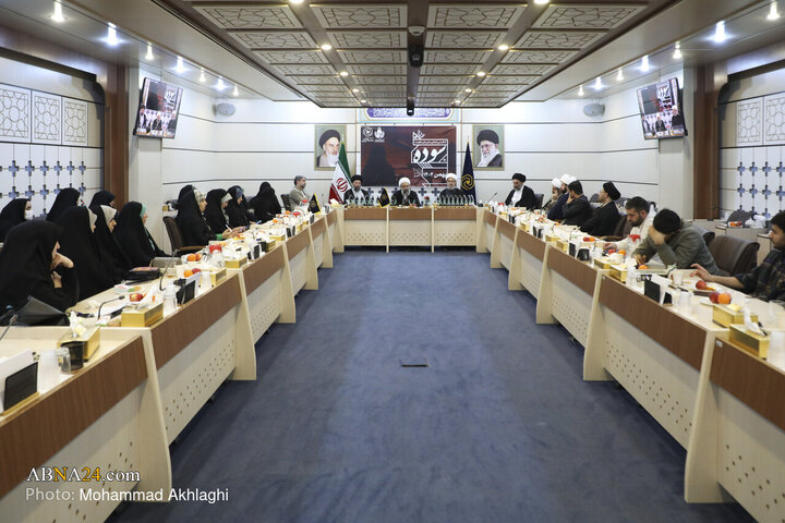 Photos: Closing Ceremony of International Congress of Women Poets of Resistance (Soudeh)