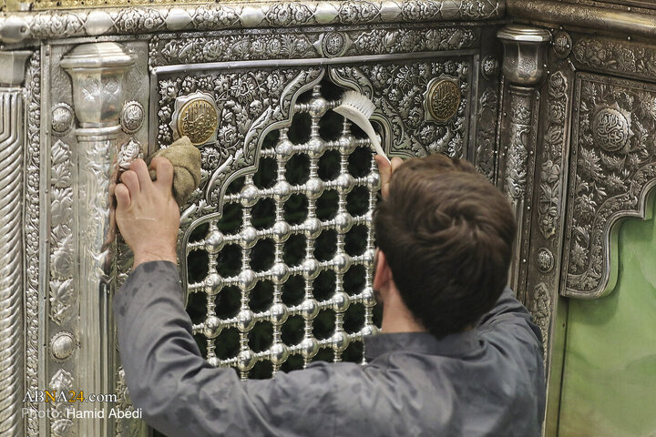 Photos: Cleaning Ceremony of Sacred Mausoleum of Hazrat Masoumeh Holy Shrine