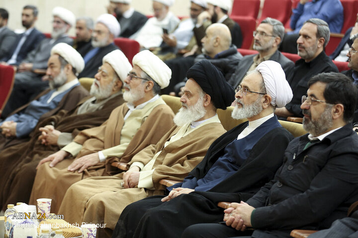 آیین رونمایی از محصولات هوشمند علوم اسلامی