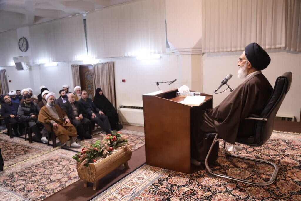 حفظ وحدت، از مهم‌ترین معروف‌ها است