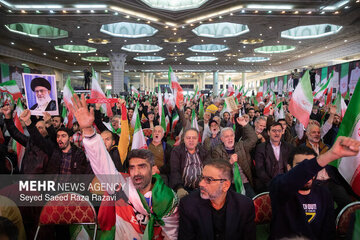 ڕێوڕسمی چلەی شەهیدان و کوژراوانی ئاژاوەی ئەمریکایی-زایۆنی لە تاران