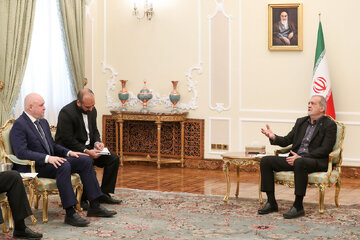 Пезешкиан: Иран–Русија Стратежи Әмәкдашлыг Програмыны сүрәтли вә дәгиг иҹра етмәкдә гәтијјәтлијик