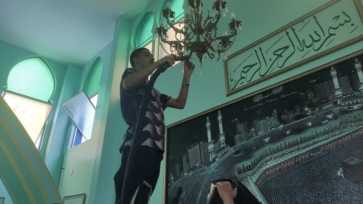 تقرير مصور/ استعداداً لشهر رمضان المبارك.. تنظيف مسجد الإمام علي في (ع) كوريتيبا البرازيلية