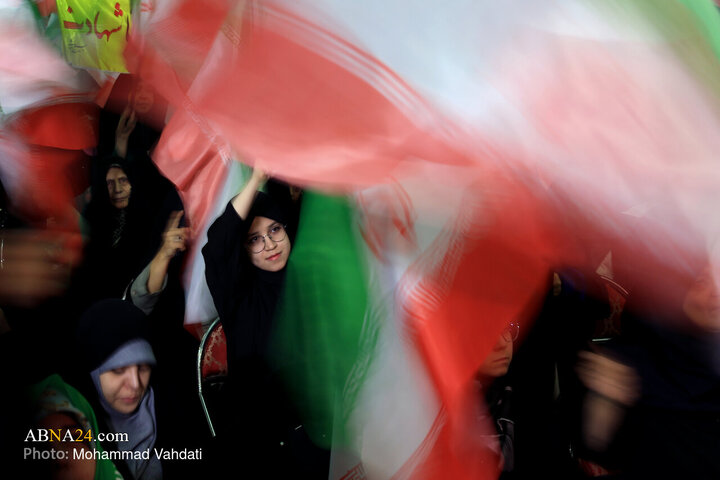 Photos: Commemoration Ceremony for 40th Day of January Martyrs