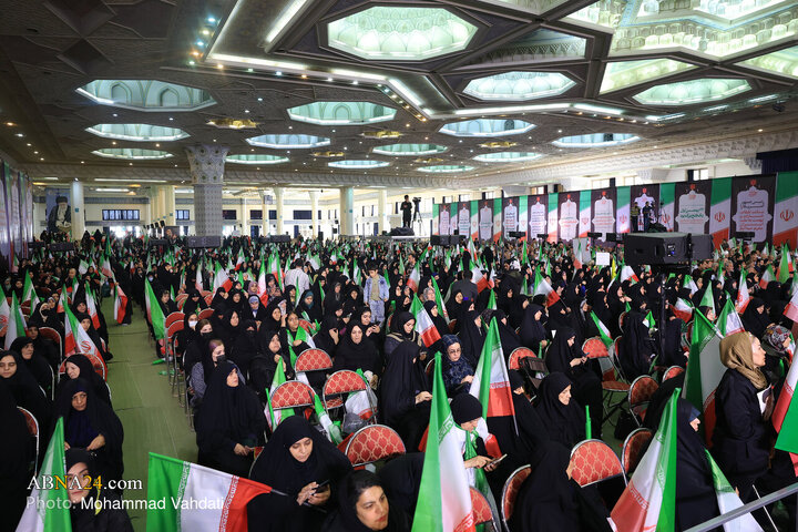 Photos: Commemoration Ceremony for 40th Day of January Martyrs