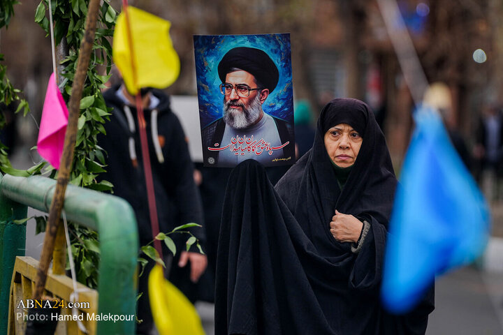 အစ္စလာမ်မစ်တော်လှန်ရေး အောင်ပွဲ ၄၇ နှစ်မြောက် အထိမ်းအမှတ် ချီတက်ပွဲ  တွင် အစ္စလာမ့် လွှတ်တော် ဥက္ကဋ္ဌ  တက်ရောက် ။ ။ Photos