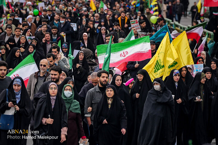 အစ္စလာမ်မစ်တော်လှန်ရေး အောင်ပွဲ ၄၇ နှစ်မြောက် အထိမ်းအမှတ် ချီတက်ပွဲ  တွင် အစ္စလာမ့် လွှတ်တော် ဥက္ကဋ္ဌ  တက်ရောက် ။ ။ Photos