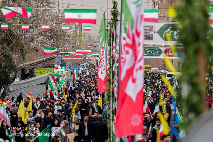 အစ္စလာမ်မစ်တော်လှန်ရေး အောင်ပွဲ ၄၇ နှစ်မြောက် အထိမ်းအမှတ် ချီတက်ပွဲ  တွင် အစ္စလာမ့် လွှတ်တော် ဥက္ကဋ္ဌ  တက်ရောက် ။ ။ Photos