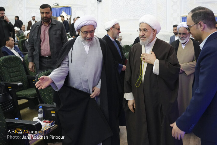 حضور آیت‌الله اراکی در آئین اختتامیه بیست و هفتمین جشنواره بین‌المللی پژوهشی شیخ طوسی‌(ره) 