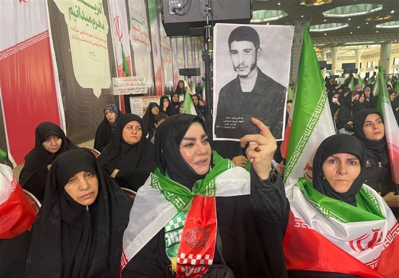 ايران تشهد مراسم إحياء أربعينية شهداء الفتنة الصهيونية الأمريكية