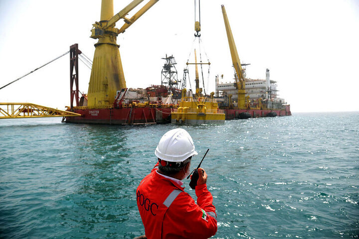 ئێران 7 کێڵگەی نەوتی بە هاوکاری لەگەڵ ڕووسیا گەشەپێدەدات