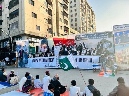 أي هجوم أمريكي على إيران سيُعتبر هجوماً على باكستان