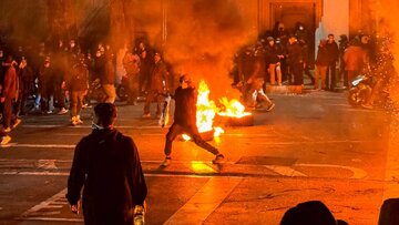 العميد خادمي: 10 أجهزة أمنية أجنبية تدخلت في الشغب المسلح بإيران وكانت تمهّد لهجوم عسكري