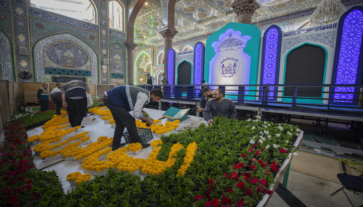 تقرير مصور/ استعدادات وتحضيرات في الصحن الحسيني لإقامة الختمة القرآنية الرمضانية