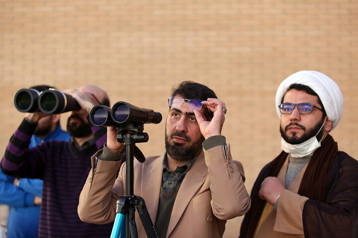 Photos: Sighting of Crescent for Holy Month of Ramadan at Hazrat Masoumeh Holy Shrine