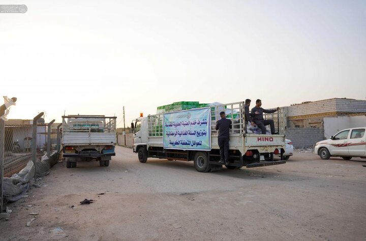 تقرير مصور/ العتبة العلوية توزيع سلال غذائية على العوائل المتعففة في النجف الأشرف