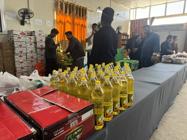 تقرير مصور/ عتبة حرم "كميل بن زياد" توزع مساعدات غذائية ومالية على أسر الأيتام