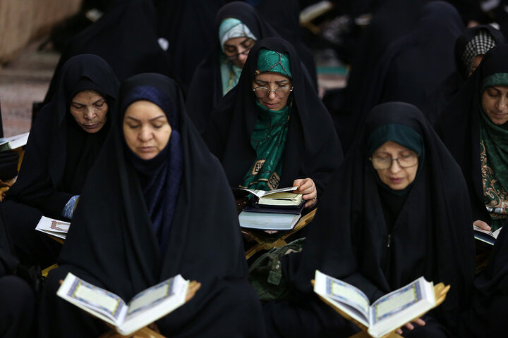 آئین باشکوه ترتیل‌خوانی حرم حضرت معصومه(س) در نخستین روز ماه رمضان