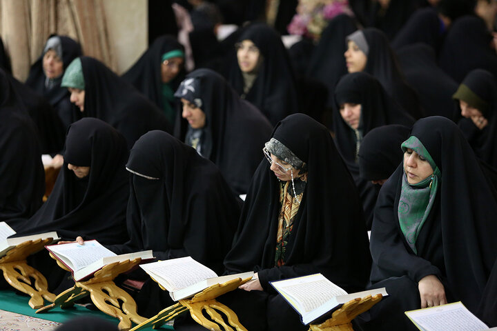 آئین باشکوه ترتیل‌خوانی حرم حضرت معصومه(س) در نخستین روز ماه رمضان