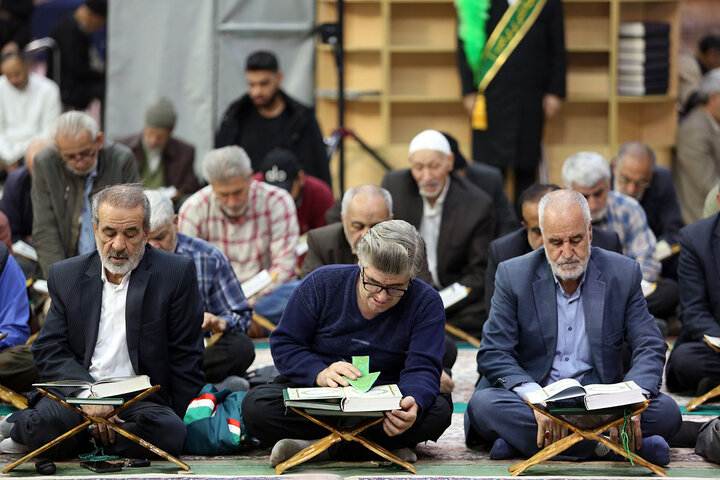 آئین باشکوه ترتیل‌خوانی حرم حضرت معصومه(س) در نخستین روز ماه رمضان