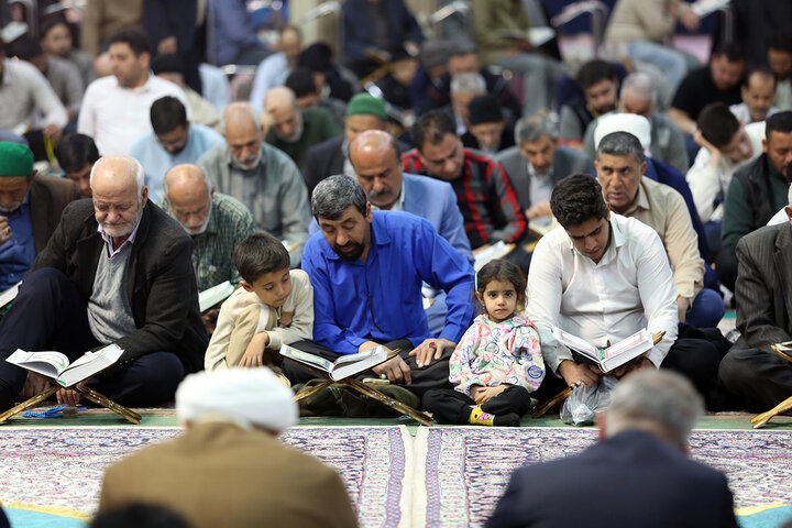 آئین باشکوه ترتیل‌خوانی حرم حضرت معصومه(س) در نخستین روز ماه رمضان