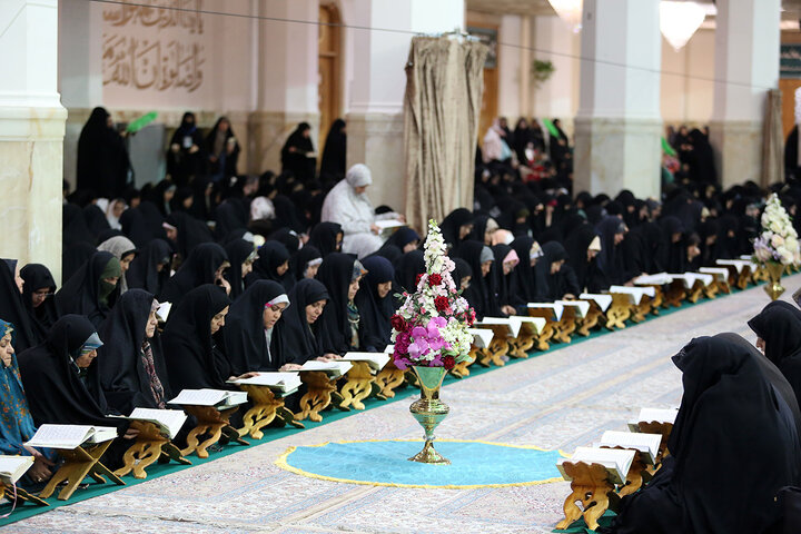 آئین باشکوه ترتیل‌خوانی حرم حضرت معصومه(س) در نخستین روز ماه رمضان