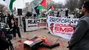 Des militants pro-palestiniens manifestent au centre de Washington contre la première réunion du « Conseil de la paix »