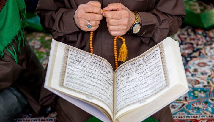 تقرير مصور/ انطلاق الختمة القرآنية في شهر رمضان المبارك في حرم الإمام الحسين(ع)