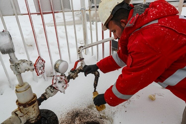 Zêdekirina berhemanîna petrolê li çiyayê Gabarê li Kurdistana Tirkiyê; Rojane 80 hezar bermîl li 9 zeviyan