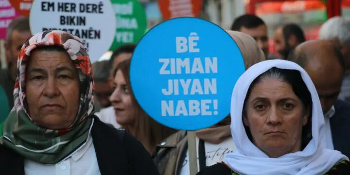 Li Colmergê, Komelgeha Zimanê Kurdî “Ziman-Der” hate vekirin.